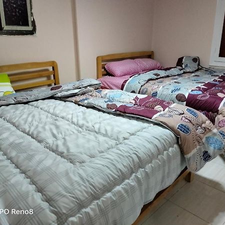 Family Apartment - Next To Abdeen Palace And Museum Каир Экстерьер фото